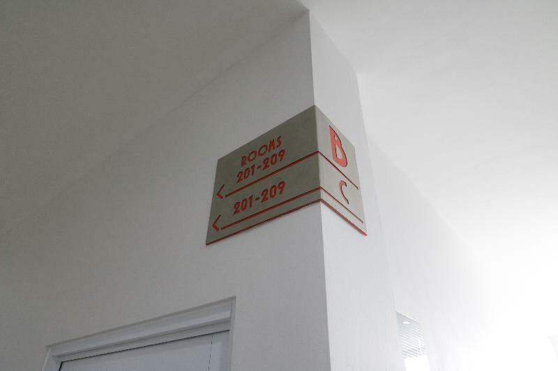 Reddoorz Plus Near Living Plaza Jababeka Cikarang Eksteriør billede